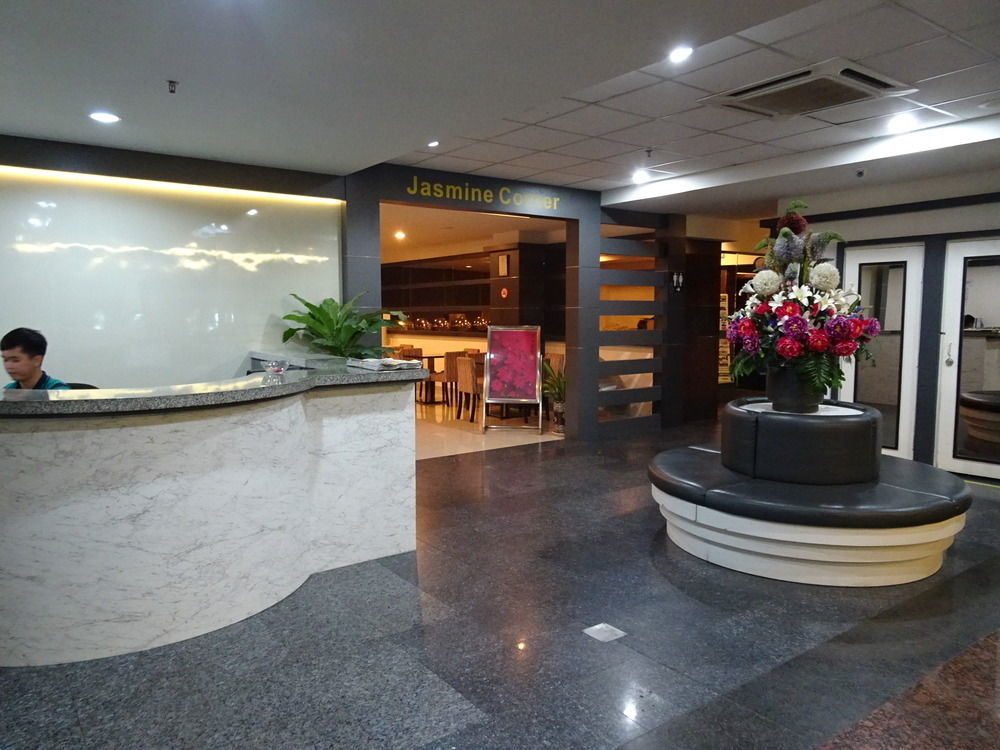 Erica Hotel Johor Bahru Kültér fotó