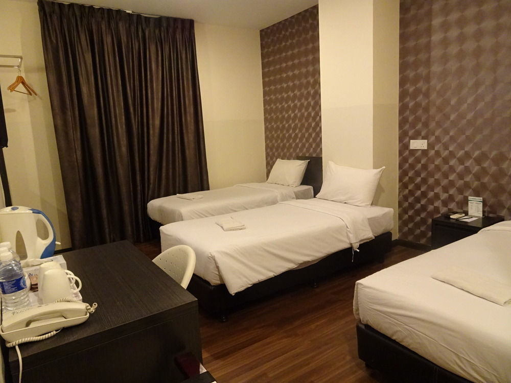 Erica Hotel Johor Bahru Kültér fotó